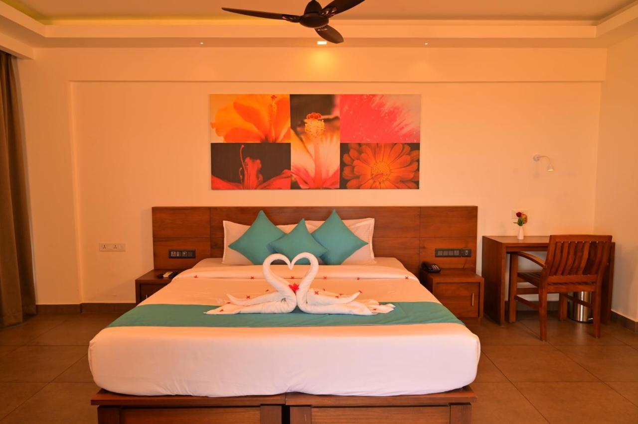 Aadisaktthi Leisure Resort, Kovalam Thiruvananthapuram Ngoại thất bức ảnh
