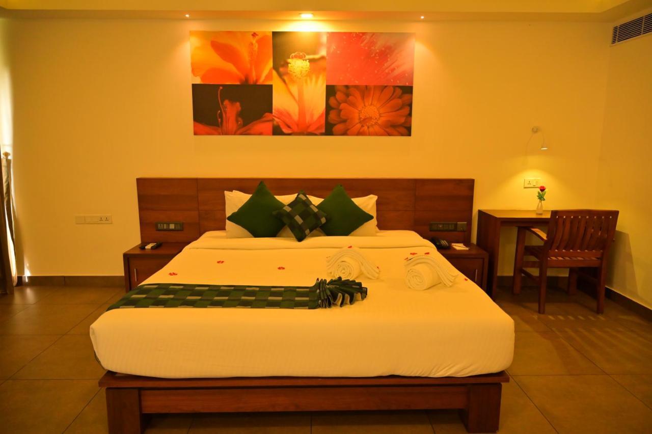 Aadisaktthi Leisure Resort, Kovalam Thiruvananthapuram Ngoại thất bức ảnh