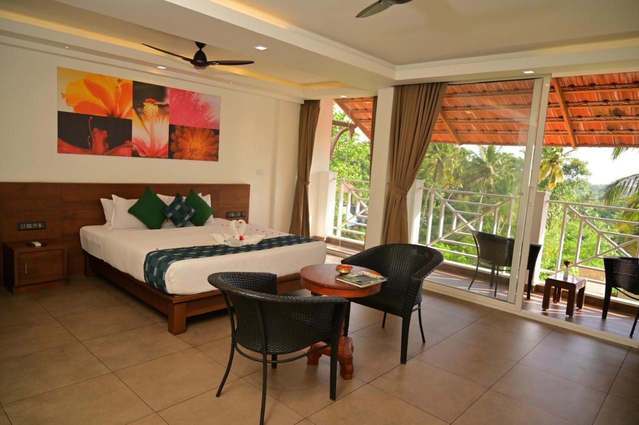 Aadisaktthi Leisure Resort, Kovalam Thiruvananthapuram Ngoại thất bức ảnh